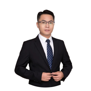 张春利律师