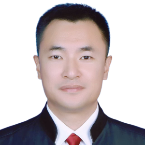 裴龙律师