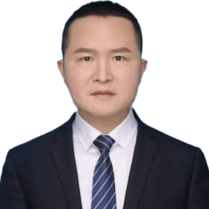 杨春平律师