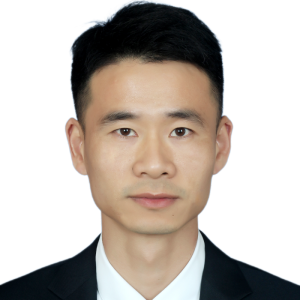 何驰律师