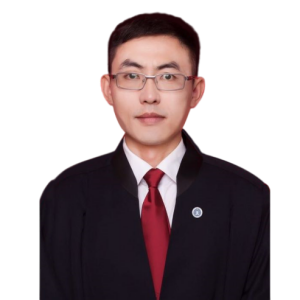 卢泽华律师