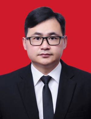 陈章英律师