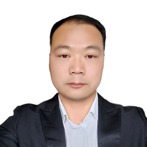 李龙律师