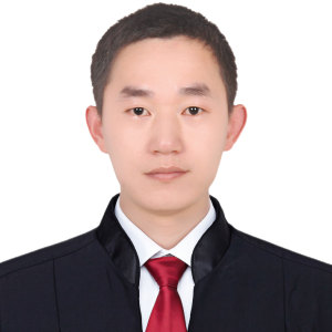 李亮律师