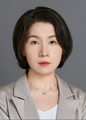 吕丽娜律师