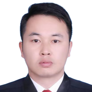 管彦考律师