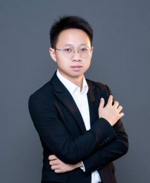 罗公旭律师