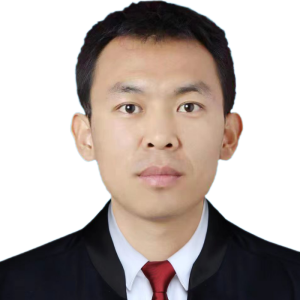 龚飞律师