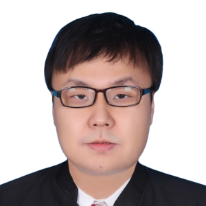童格鲁律师