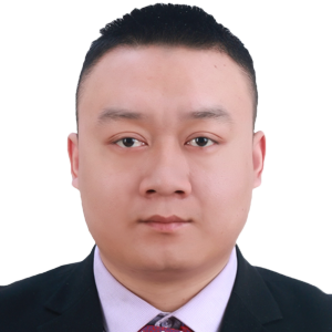 闫璨律师