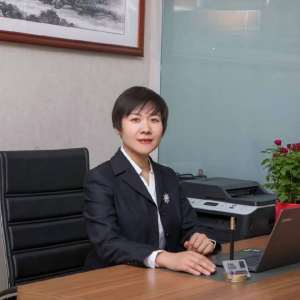 张丽丽律师