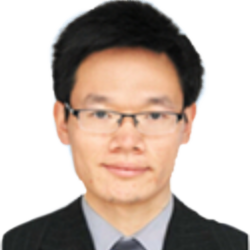 李梁念律师