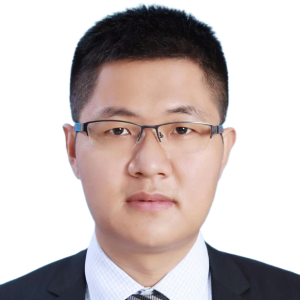 王新富律师