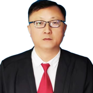 鲁国庆律师