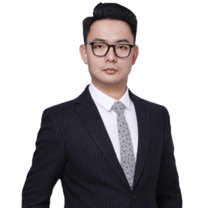 吕泽华律师