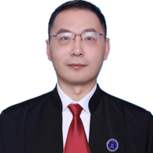 刘春峰律师