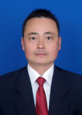 吴培春律师