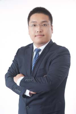 章伟东律师