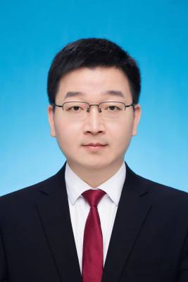 颜斌斌律师