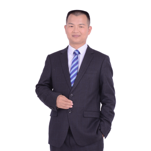 石飞龙律师